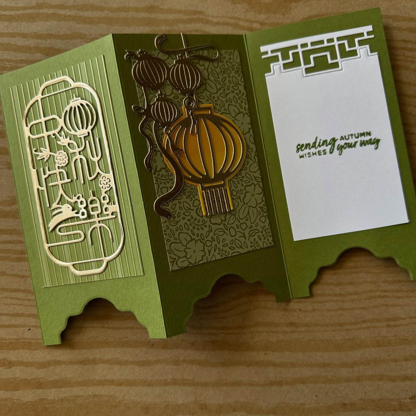 🌕 Happy Mid-Autumn Festival! 🏮✨
A time to gather, give thanks, and celebrate the beauty of the season. 💕

These three cards were made to mark the occasion — inspired by bunnies and lanterns🤗Whether you’re enjoying mooncakes with family or crafting under the night sky, I hope your day is filled with creativity and joy. 

#MidAutumnFestival  #HandmadeCards #TheStampingBeeBuzz #BuzzingWithCreativity #guamcraftingcommunity #中秋節 #手工賀卡