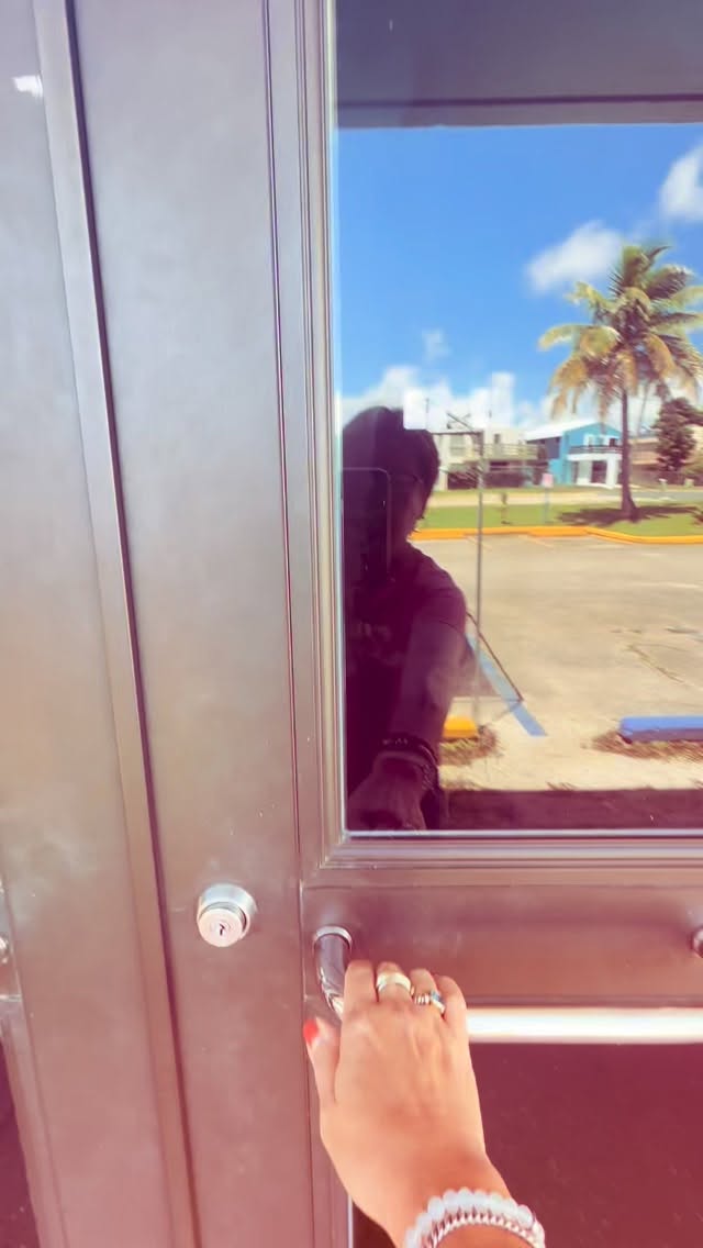 From an empty room to tables full of happy crafters — what a day! 💕
Here’s a recap of our Holiday Open House. Thanks to everyone who came and made it so special!

If this is something you’d enjoy, join me at my next event — I’d love to craft with you! #stampinup #craftyfun #guamcrafters #create #cardmakingfu